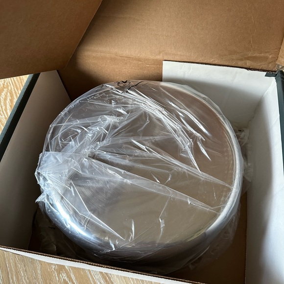All Clad D5 Stainless 8 QT Stockpot w/lid NWT - Picture 6 of 6